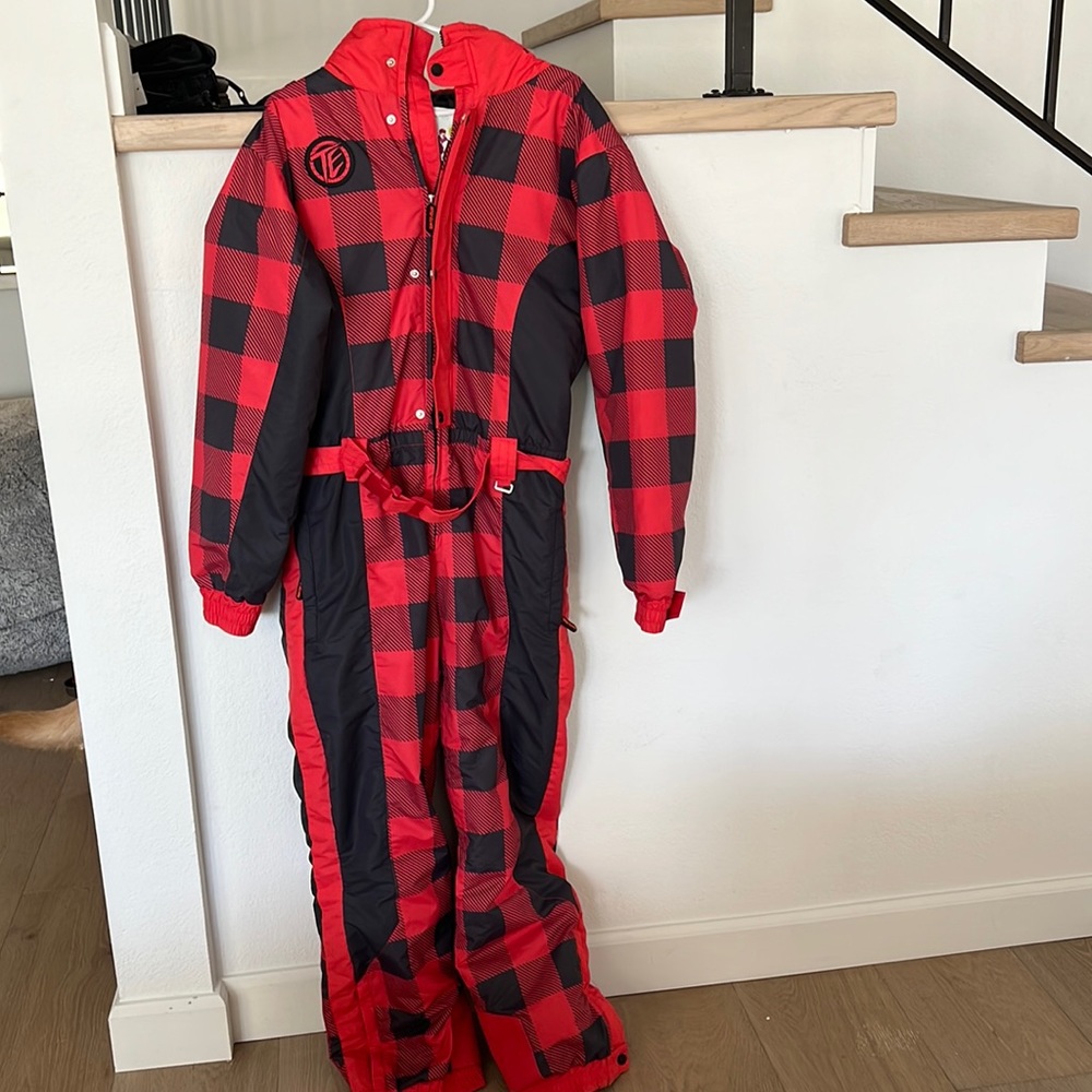 Tipsy elves snowsuit size small